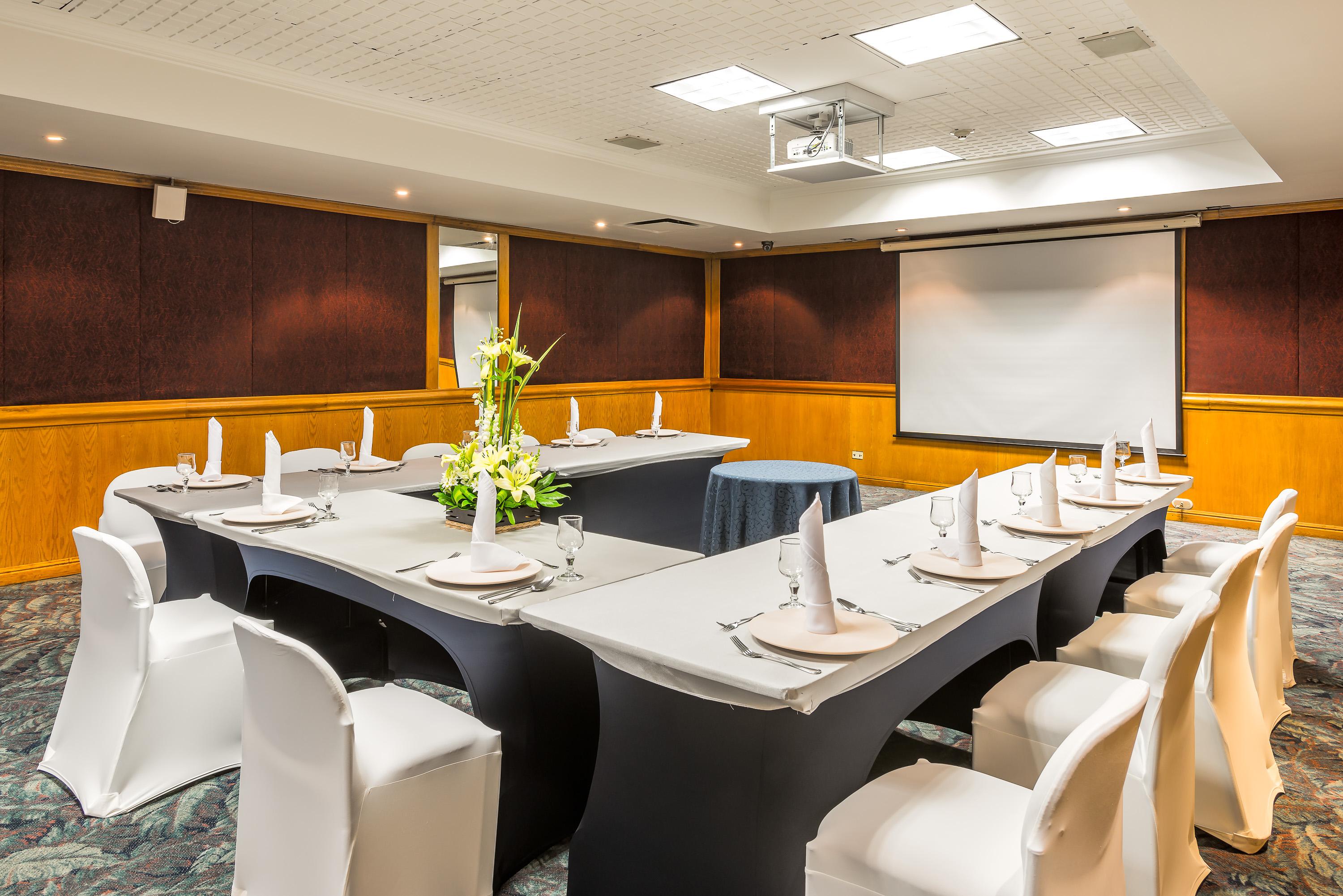 Hotel Dann Carlton Bogotá Exteriér fotografie Meeting room