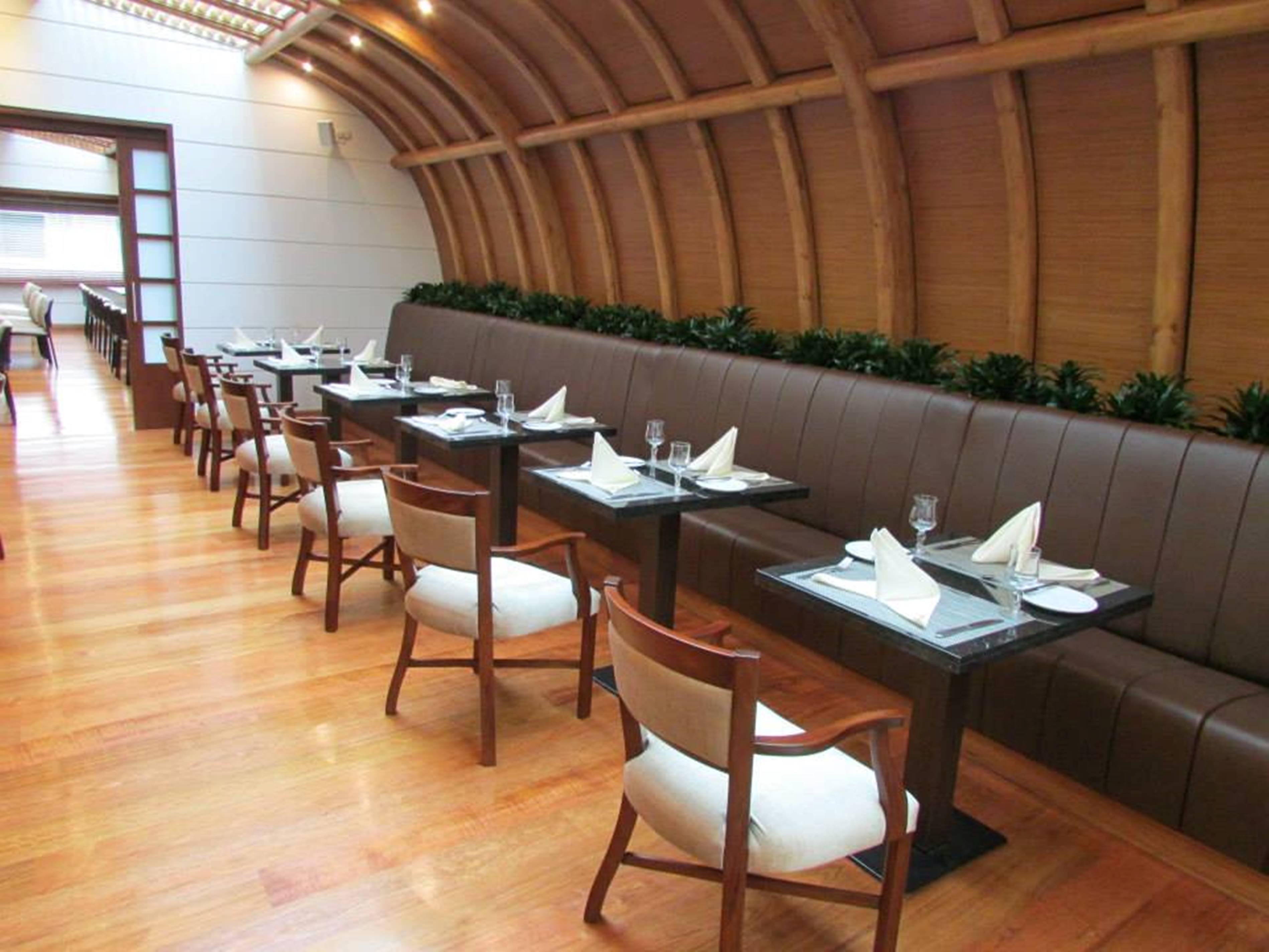 Hotel Dann Carlton Bogotá Exteriér fotografie The interior of the restaurant