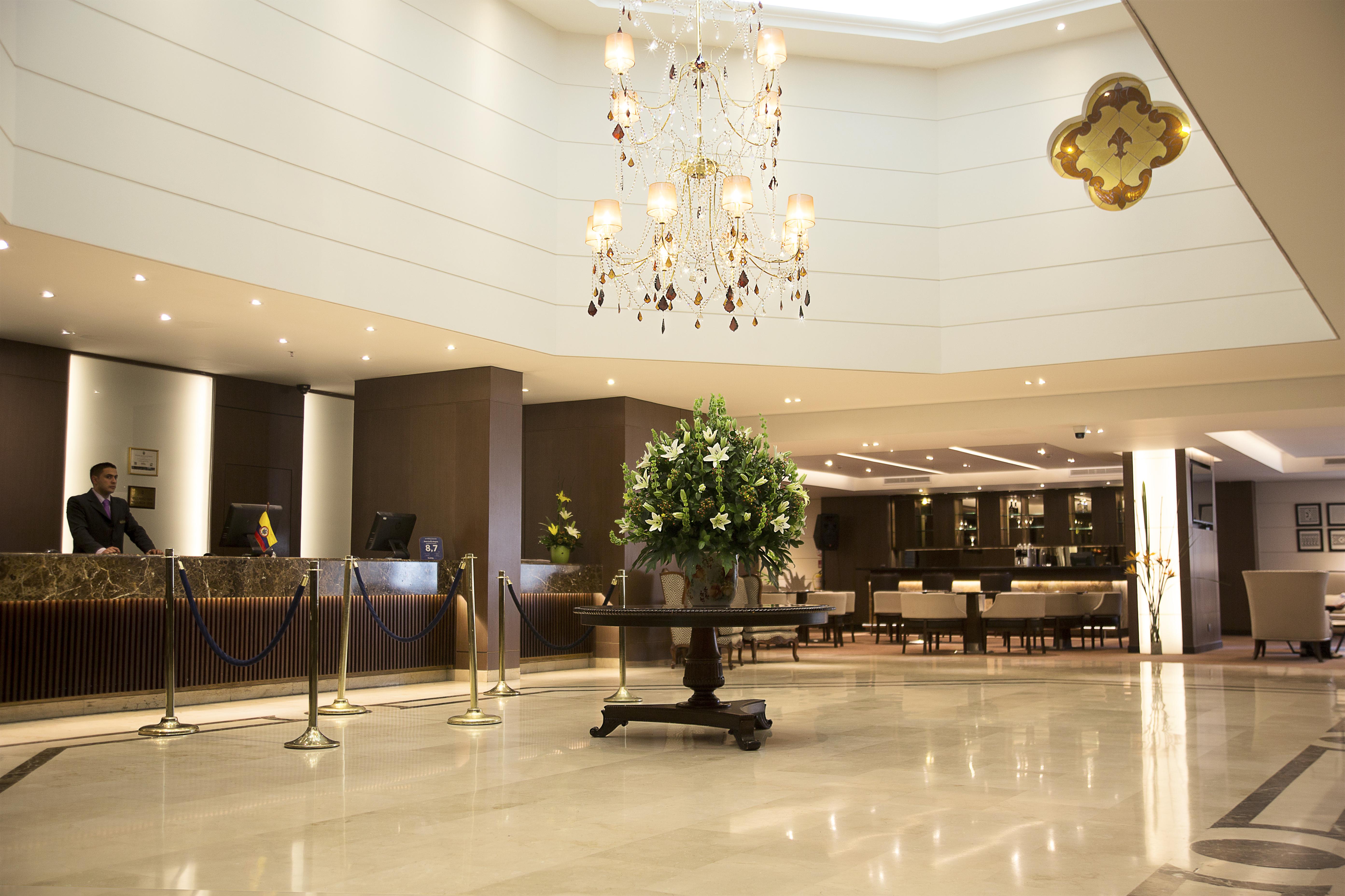 Hotel Dann Carlton Bogotá Exteriér fotografie The lobby of the hotel